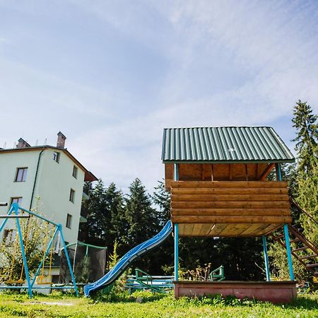 Отель Zelenyy Bir Сходница Экстерьер фото