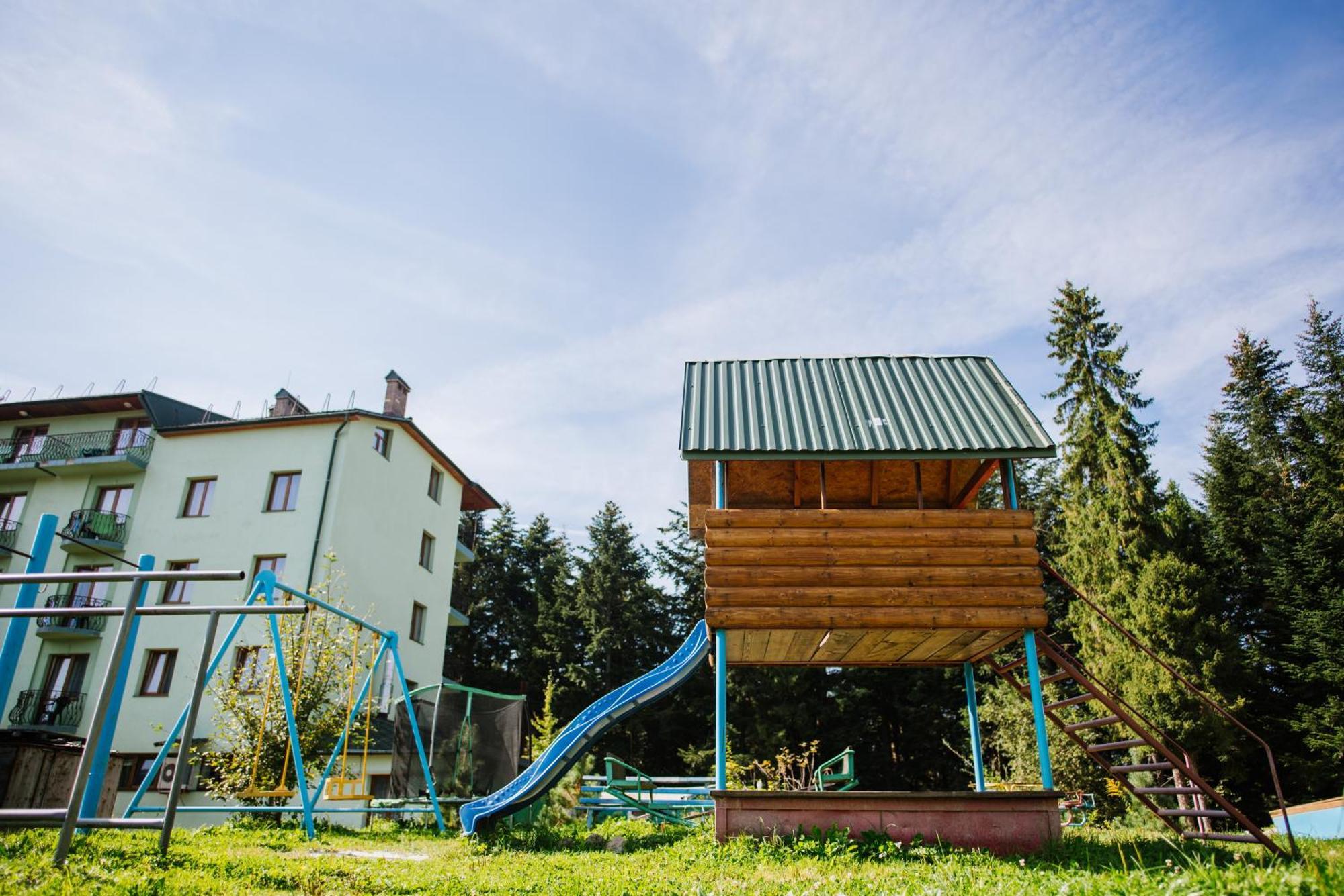 Отель Zelenyy Bir Сходница Экстерьер фото